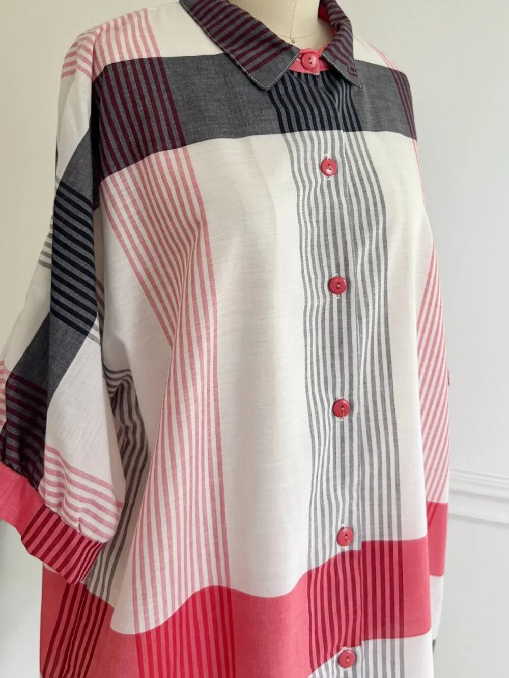 Vintage Plaid Shirt Dress Oversized Button Down Pink Gray White Casual - Picture 3 of 5